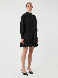 Alessia Kjole - Black Y.A.S