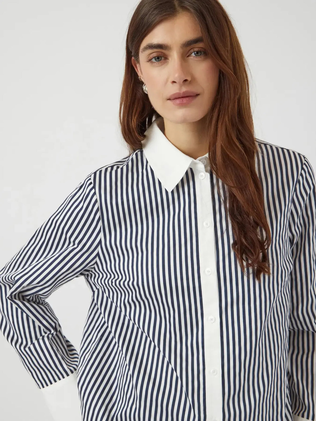 Anne Skjorte - Navy Blazer Stripes Y.A.S