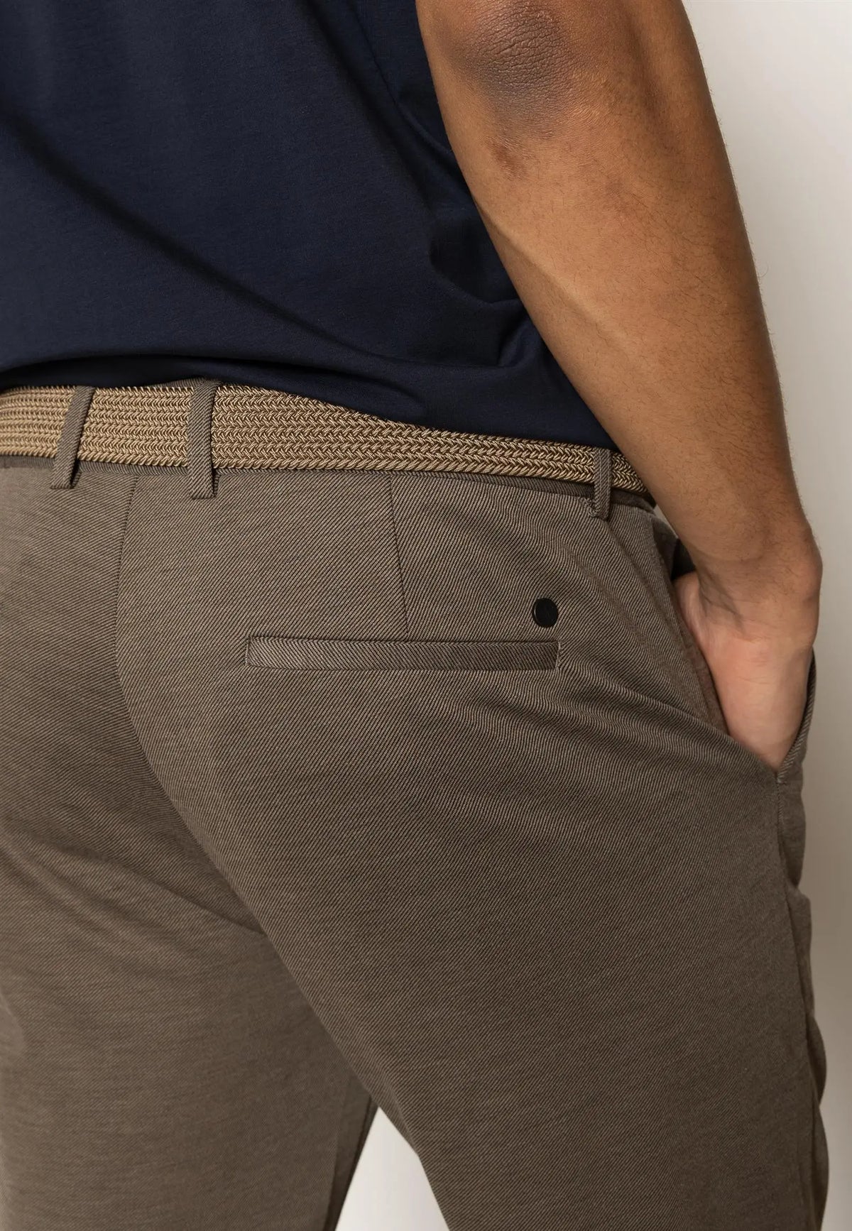 Brendon Bukse - Dark Khaki Clean Cut Copenhagen