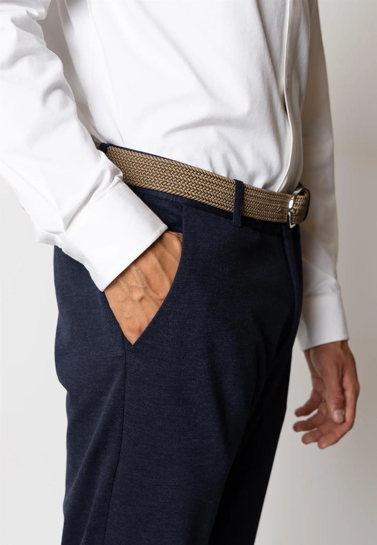 Brendon Bukse - Navy Clean Cut Copenhagen