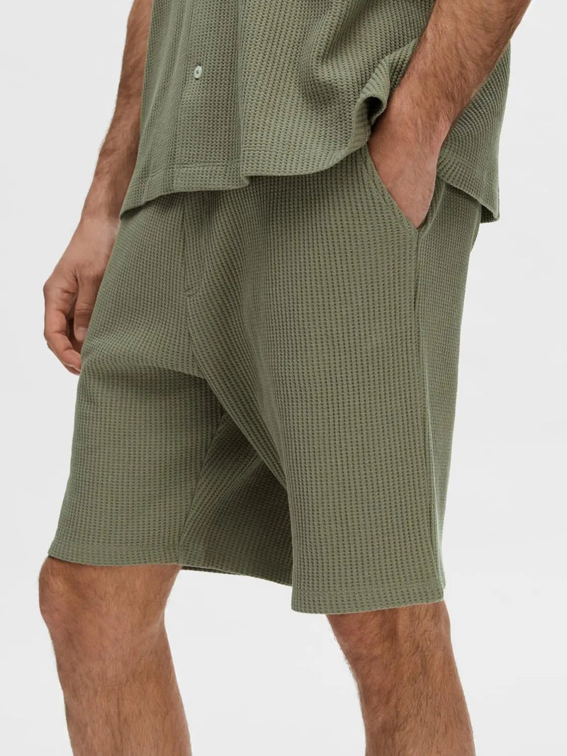 Casper Waffle Loose Shorts - Vetiver Selected Homme