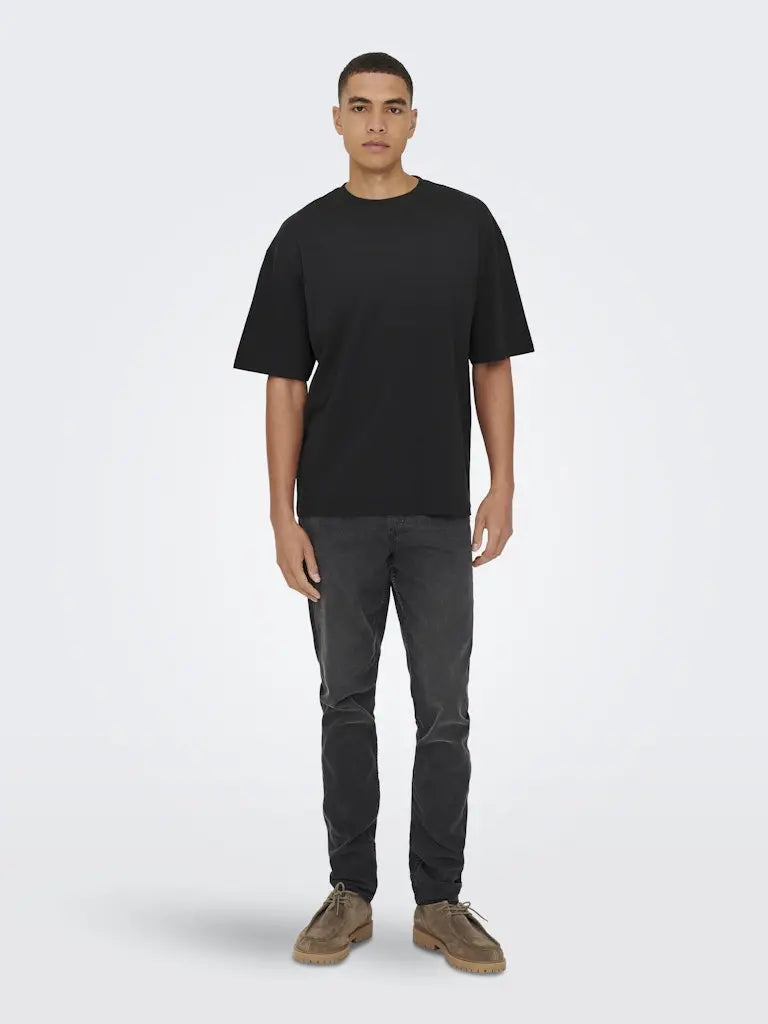 Caspian Boxfit T-Skjorte - Black Only & Sons