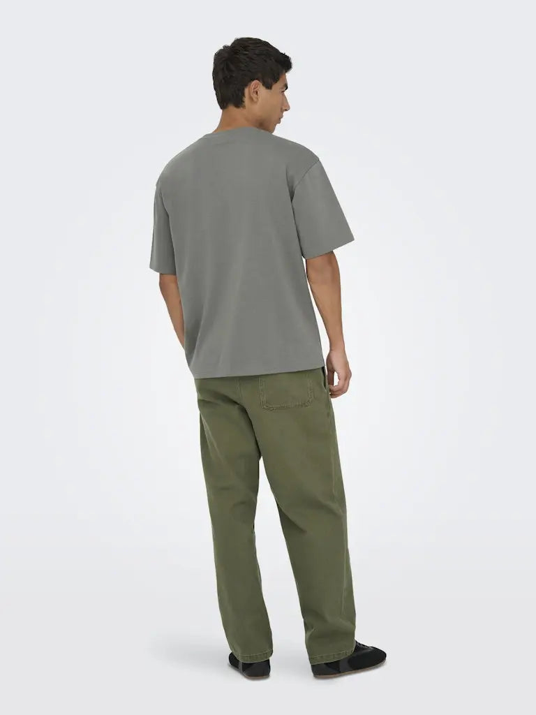 Caspian Boxfit T-Skjorte - Castor Grey Only & Sons