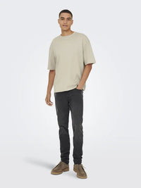 Caspian Boxfit T-Skjorte - Silver Lining Only & Sons
