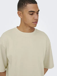 Caspian Boxfit T-Skjorte - Silver Lining Only & Sons