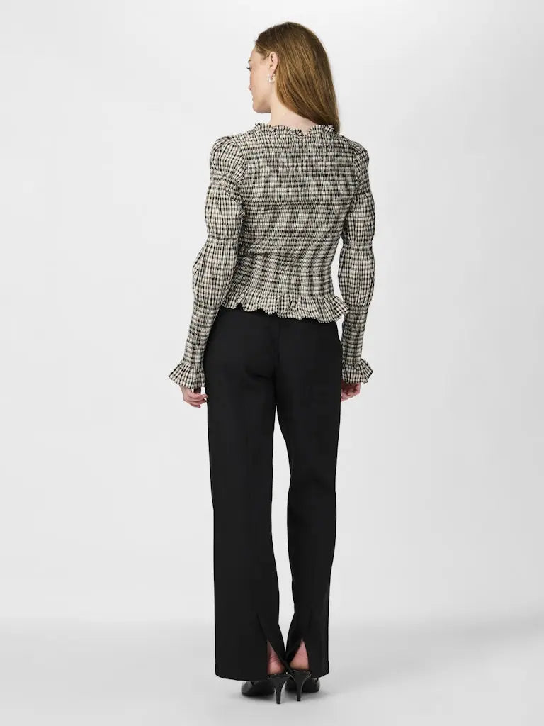 Chemma Smock Top - Black Y.A.S