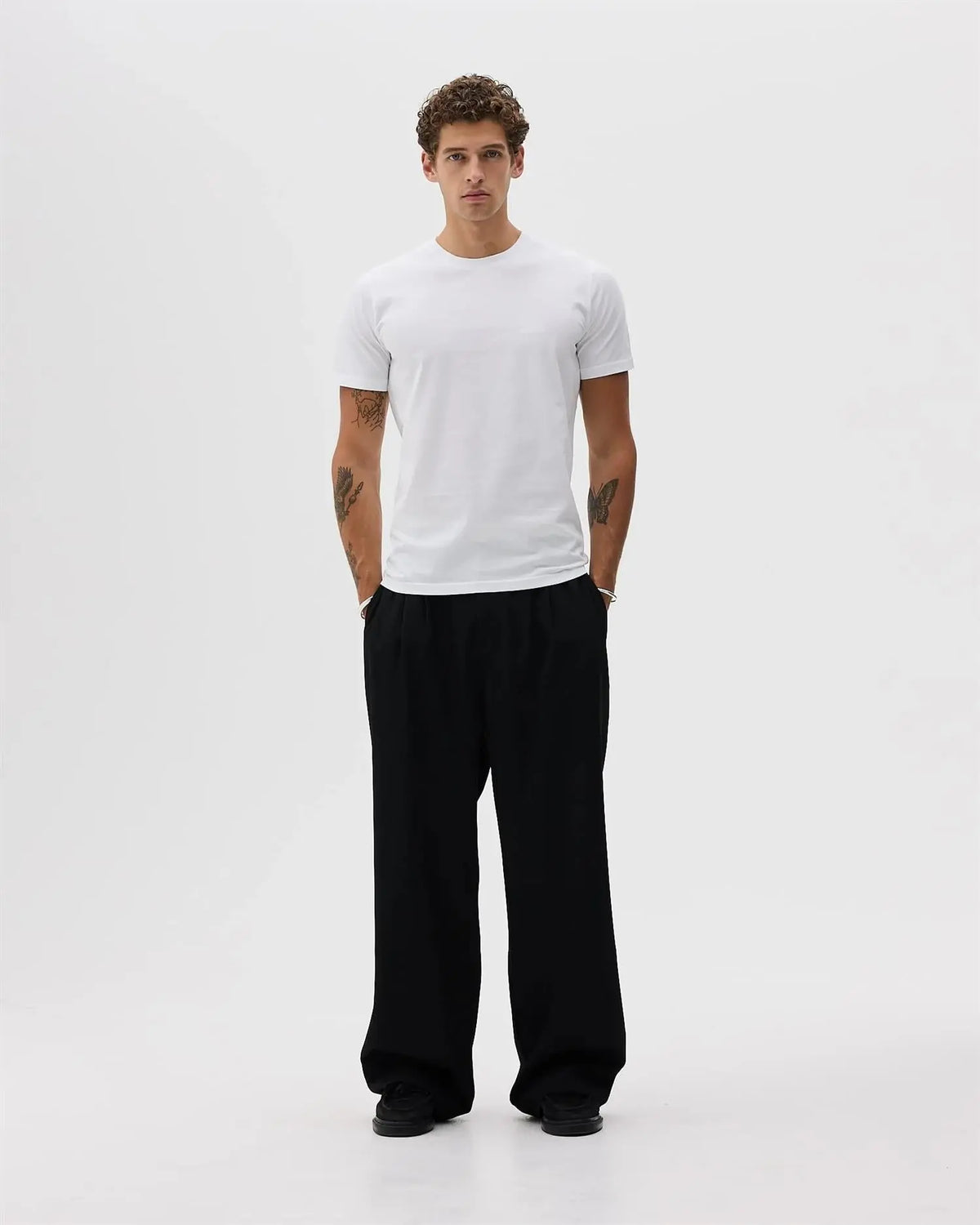 Classic Fit Logo T-Skjorte - White Bareen