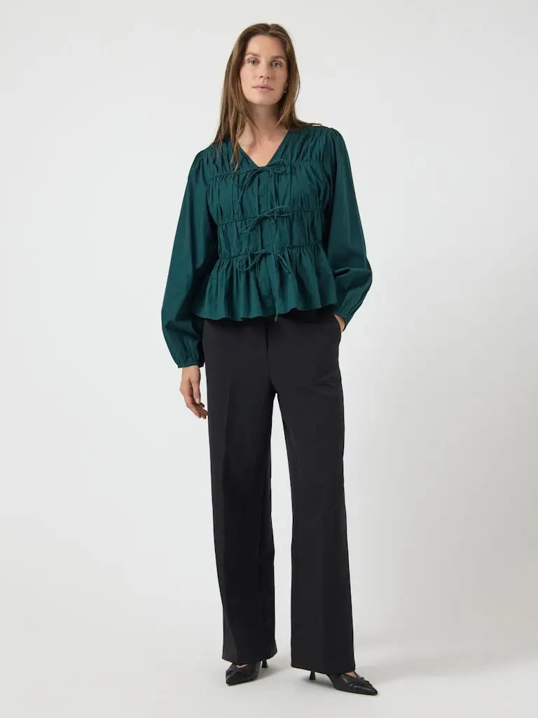 Ebba Top - Ponderosa Pine Y.A.S