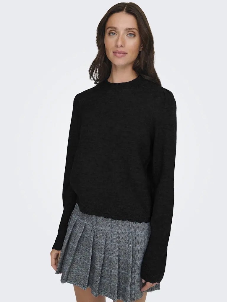 Elanora Genser - Black JDY