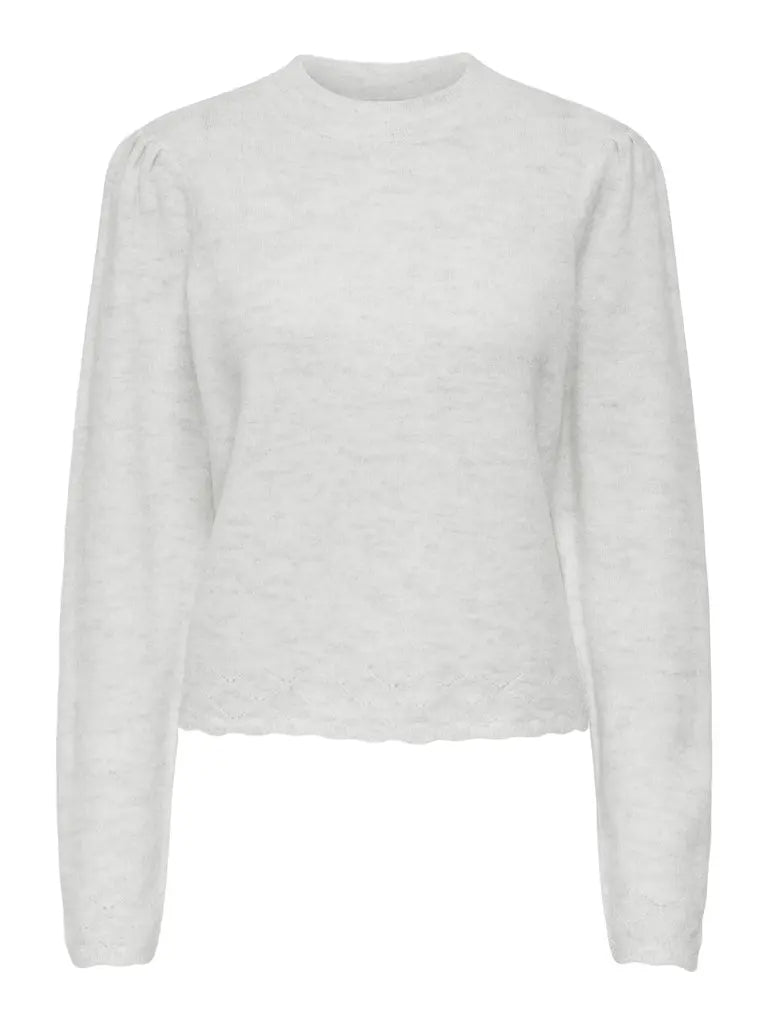 Elanora Genser - Cloud Dancer Detail JDY