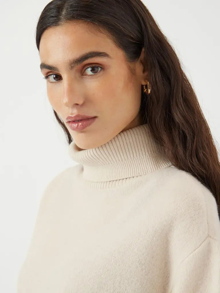 Emila Ullgenser 2/4 - Sandshell Y.A.S