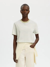 Essential Boxy Stripet T-Skjorte - Lint Stripes Selected Femme