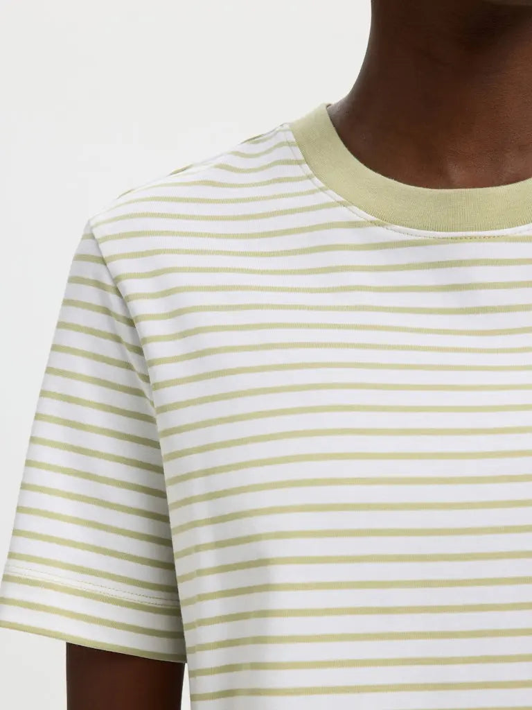 Essential Boxy Stripet T-Skjorte - Lint Stripes Selected Femme