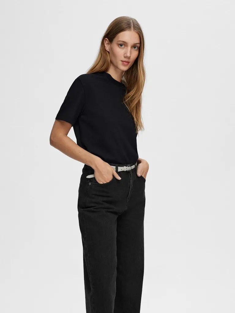 Essential Boxy T-Skjorte - Black Selected Femme