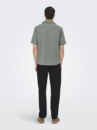 Eye Resort Skjorte SS - Castor Grey Only & Sons