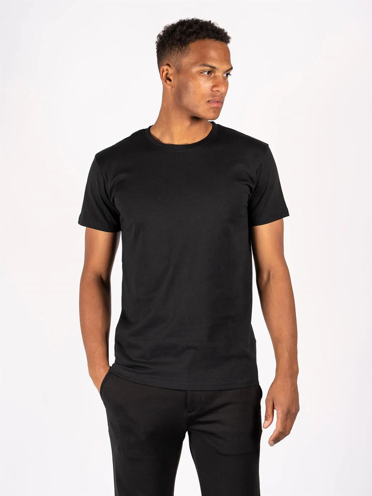 Jaden Regular T-Skjorte - Black Marcus