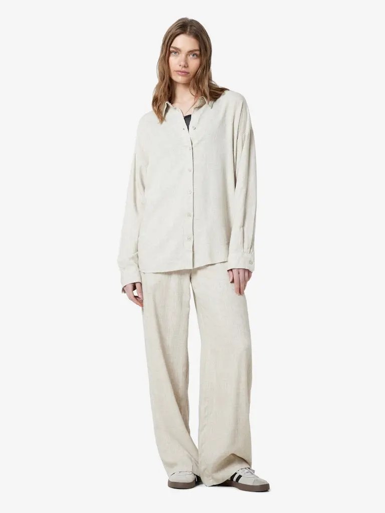 Leilani Linbukse - Natural Noisy May