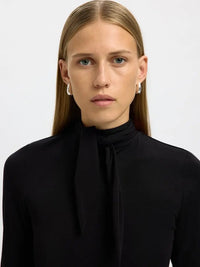 Lina Høyhalset Genser - Black Selected Femme