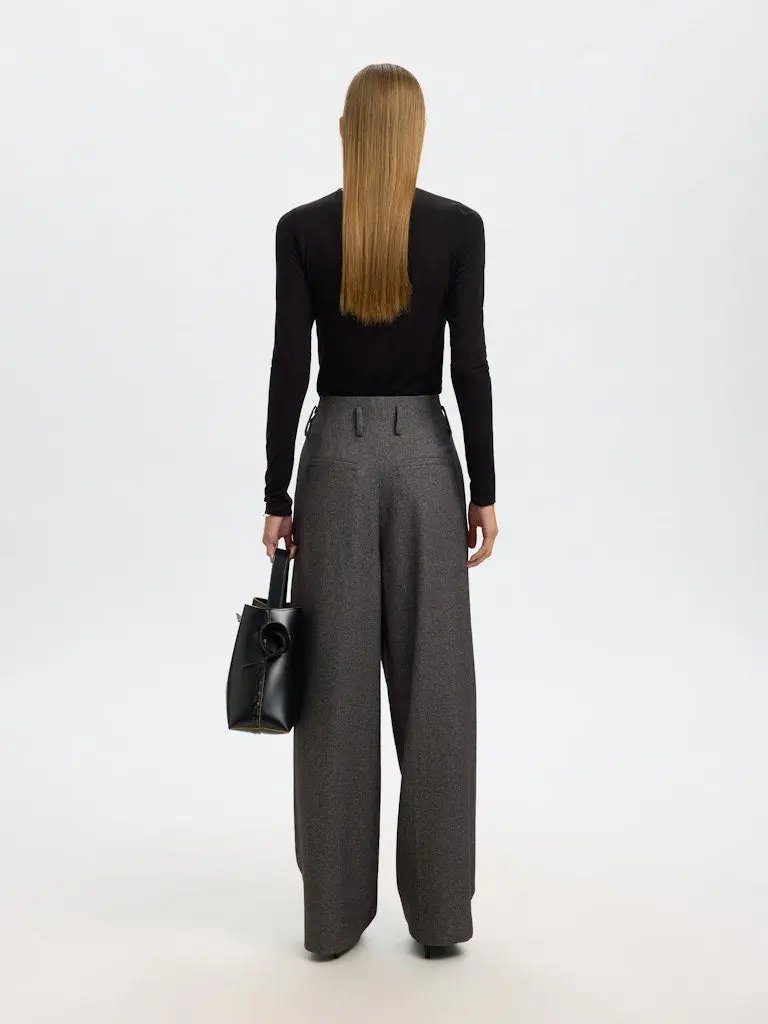 Lina Høyhalset Genser - Black Selected Femme