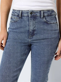 Moni Cropped Straight Jeans 358 - Medium Blue Denim Noisy May