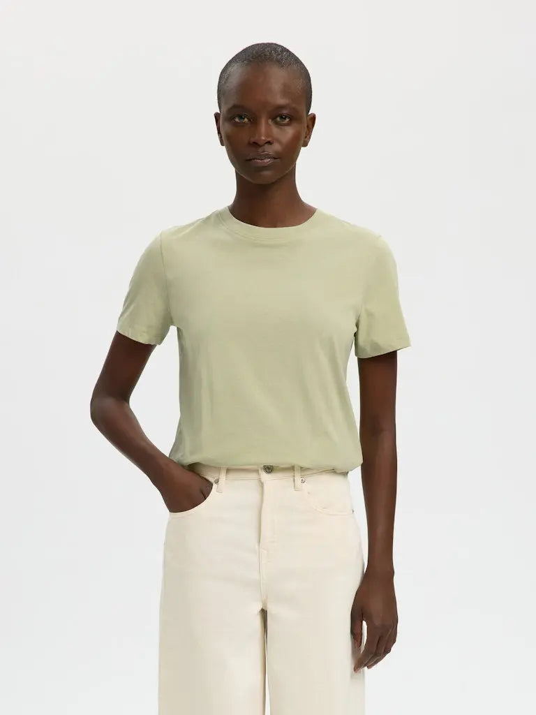 Myessential T-Skjorte - Lint Selected Femme