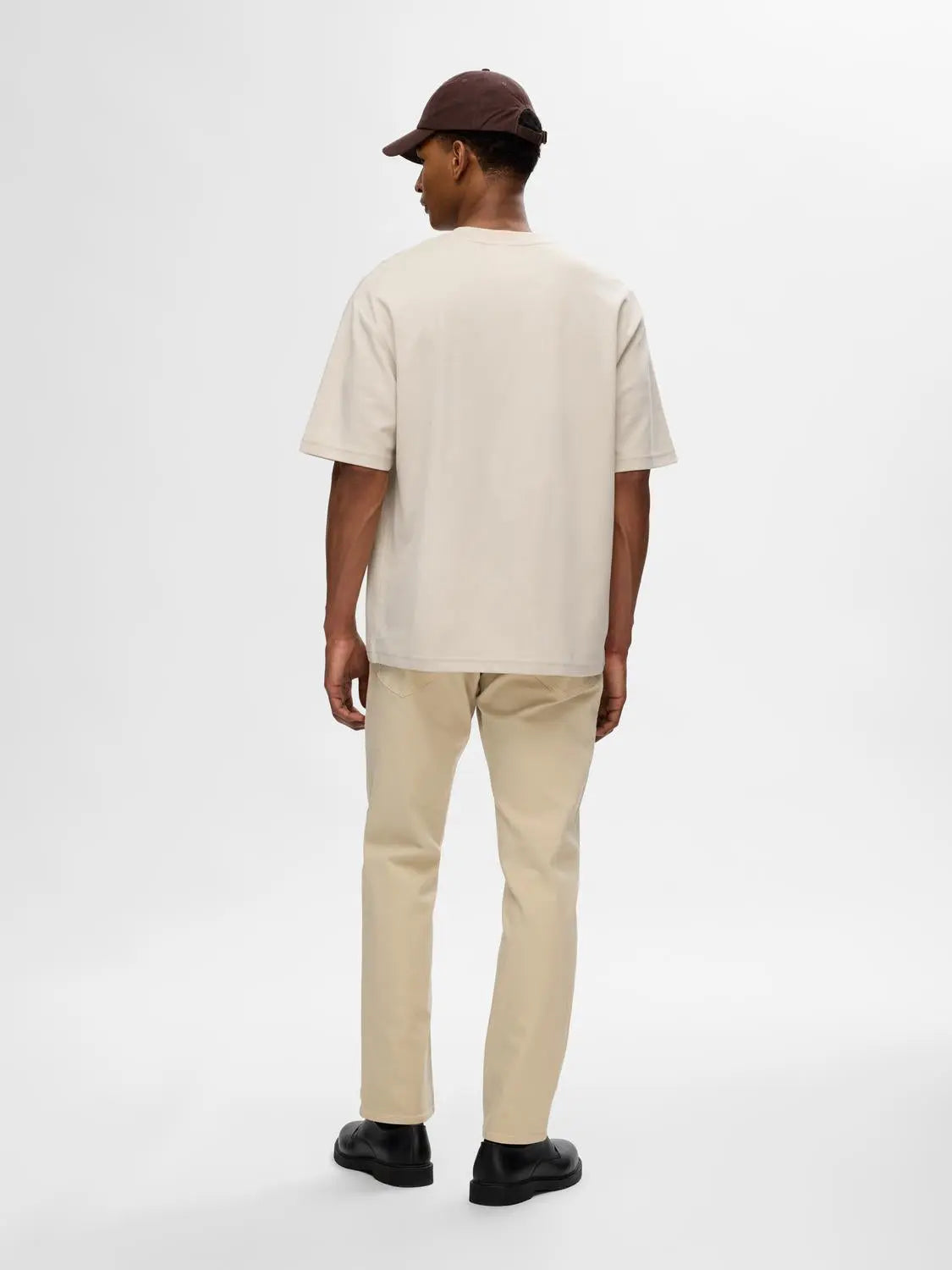 Oscar Loose T-Skjorte - Oatmeal Selected Homme