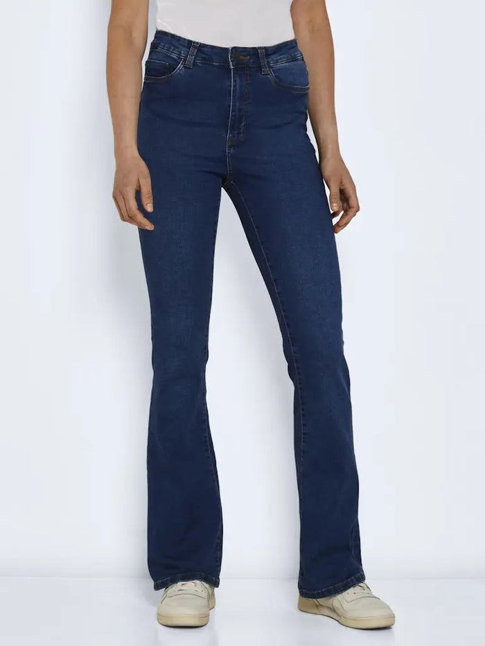 Sallie Flare Slengjeans 1021 - Medium Blue Denim Noisy May