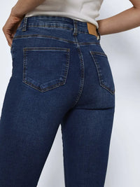 Sallie Flare Slengjeans 1021 - Medium Blue Denim Noisy May