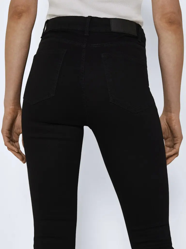 Sallie Flare Slengjeans 1023 - Black Noisy May