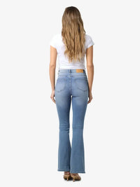 Sallie Flare Slengjeans 162 - Light Blue Denim Noisy May