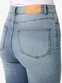 Sallie Flare Slengjeans 162 - Light Blue Denim Noisy May