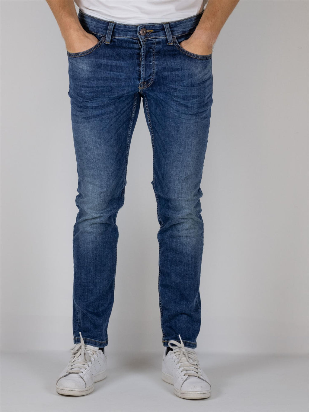 WEFT Flex Jeans Regular 5076 - Medium Blue Denim